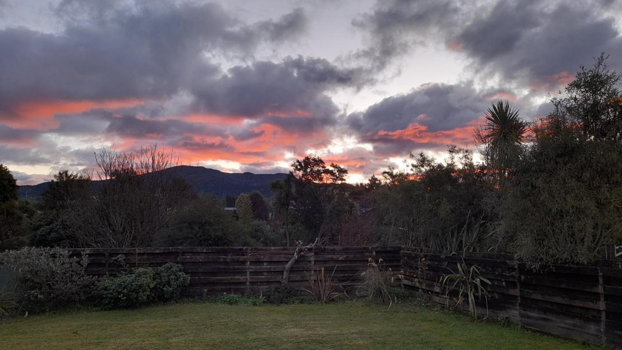 Pihanga Vista Cottage Turangi Bagian luar foto